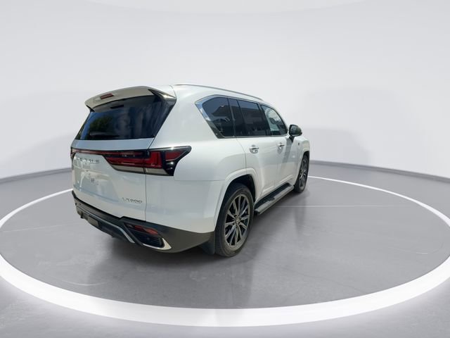 Used 2024 Lexus LX 600 F Sport image 8