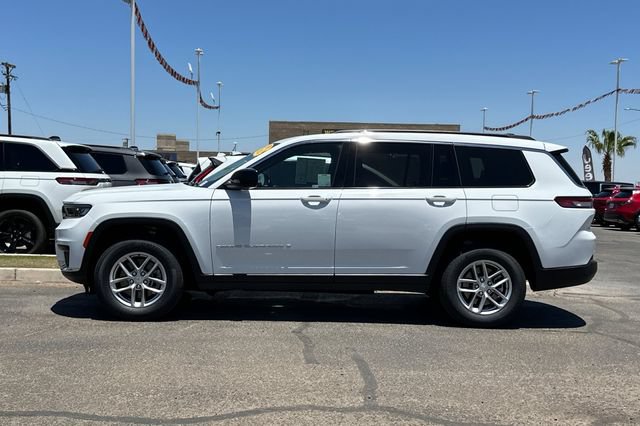 Certified 2024 Jeep Grand Cherokee L Laredo AWD/4WD image 7