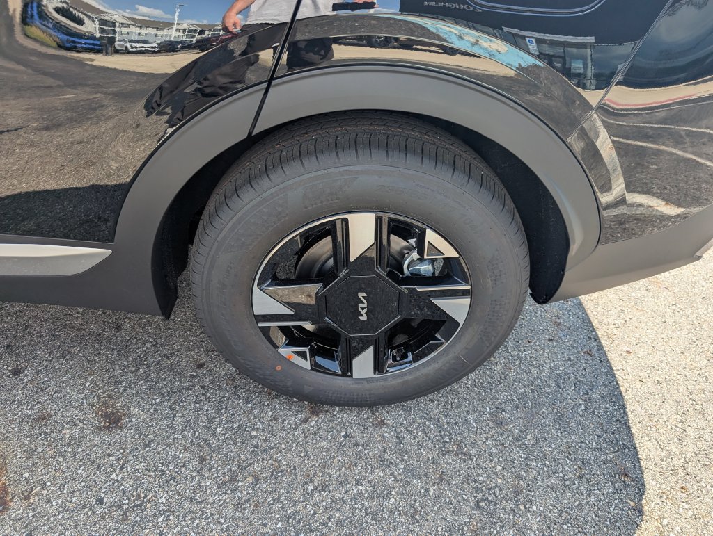 New 2026 Kia Sportage LX w/ LX Convenience Package FWD image 22