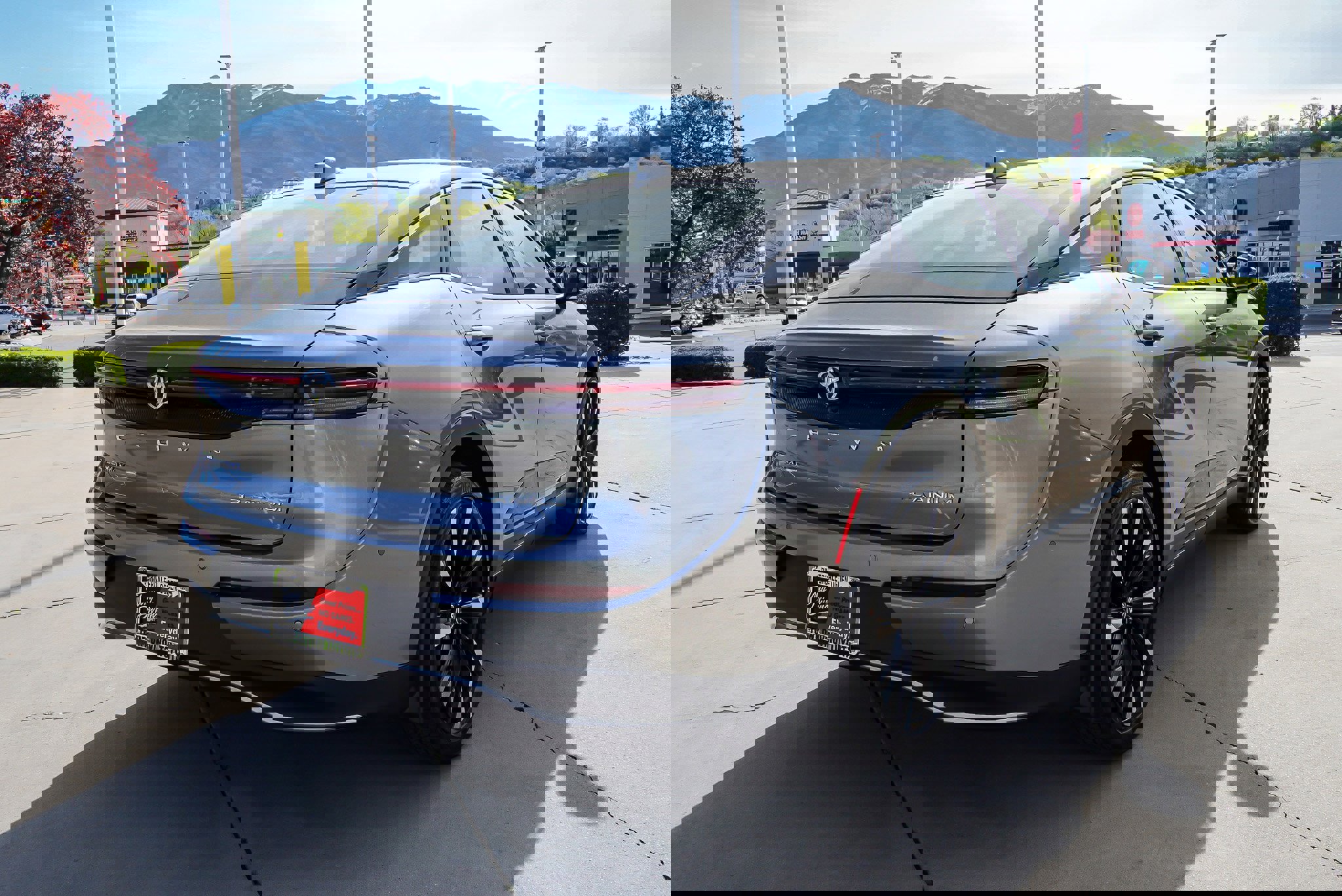 Certified 2024 Toyota Crown Platinum AWD/4WD image 8