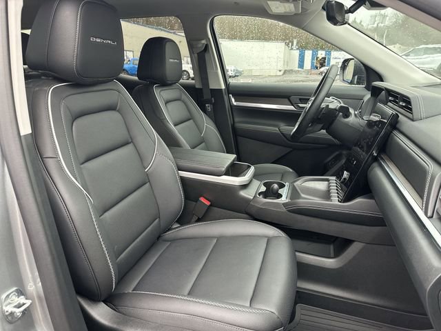 Used 2026 GMC Terrain Denali w/ LPO, Black Badging Package image 28