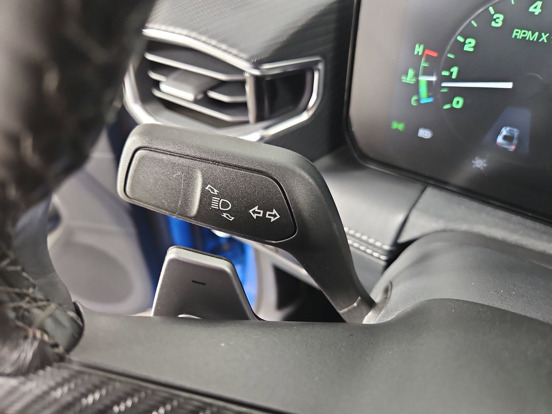 Used 2024 Ford Mustang GT Premium w/ GT Performance Package RWD image 25