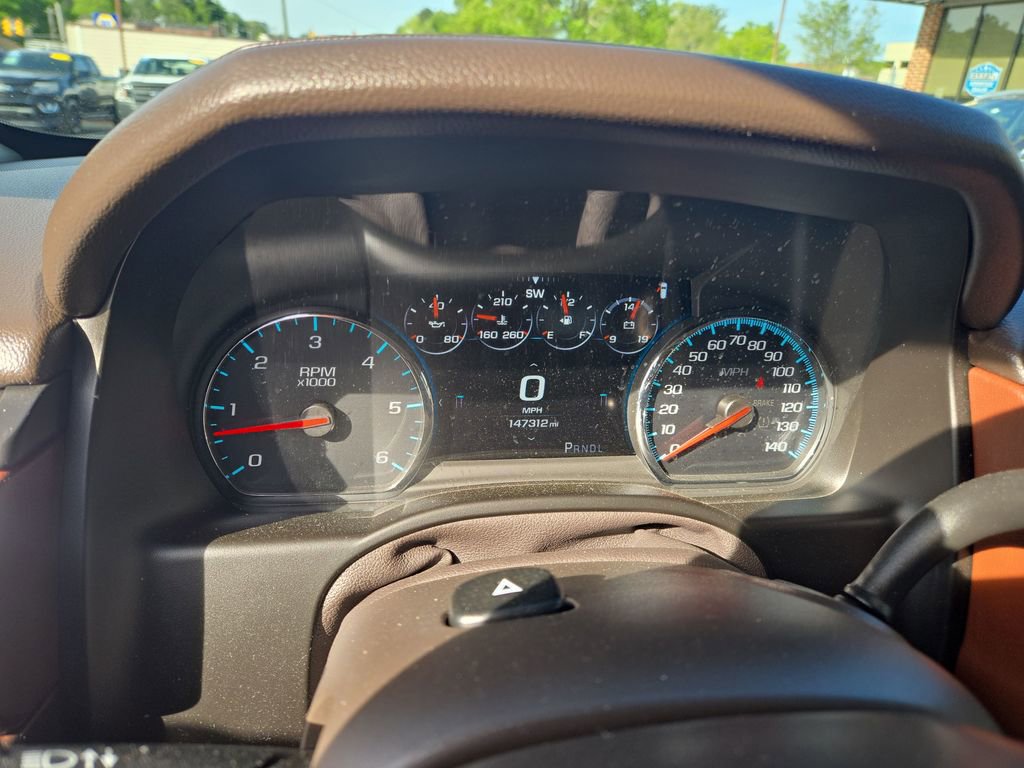 Used 2018 Chevrolet Tahoe Premier w/ RST 6.2L Performance Edition AWD/4WD image 16