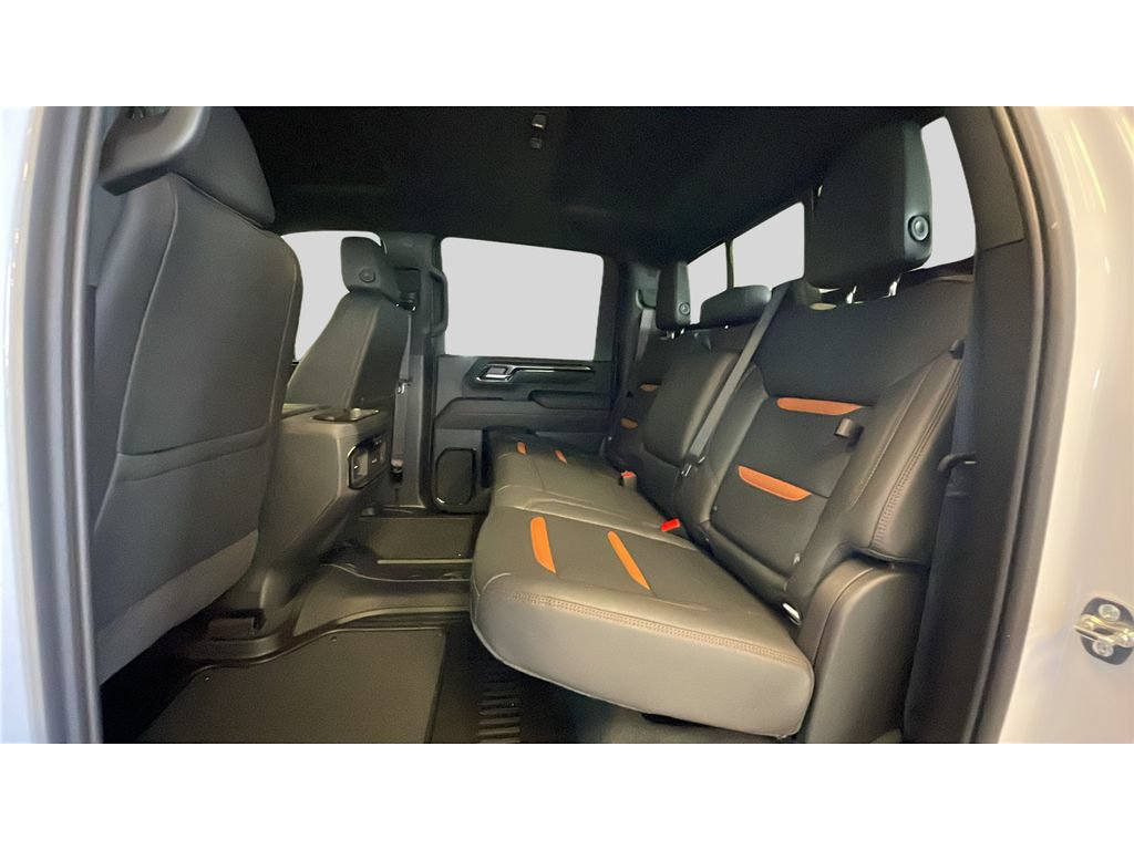 New 2026 GMC Sierra 2500 AT4 w/ AT4 Preferred Package AWD/4WD image 15