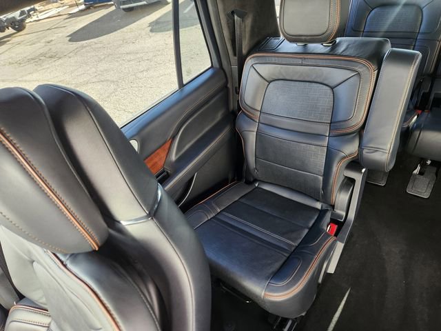 Certified 2022 Lincoln Navigator L Black Label image 16