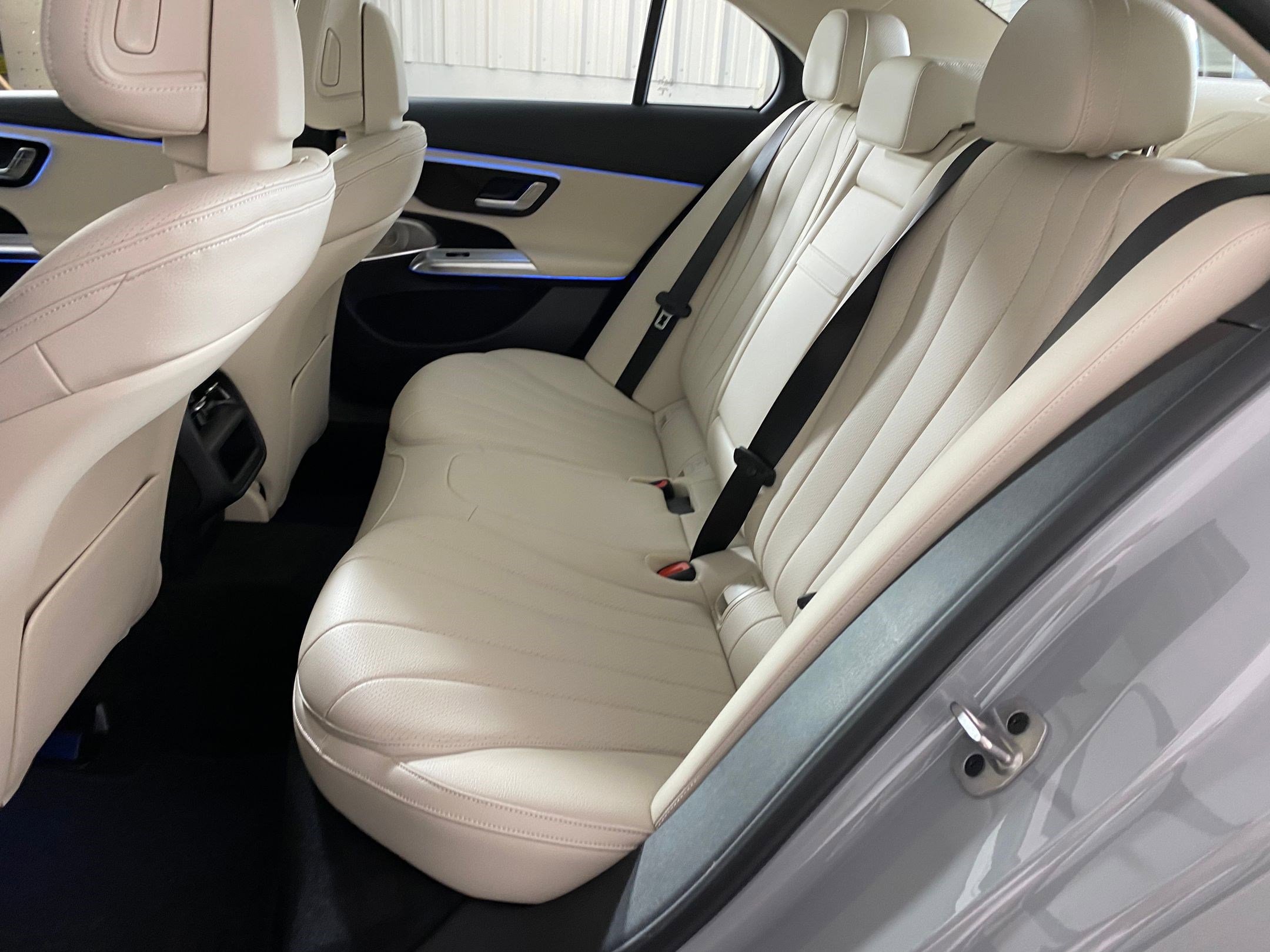 New 2026 Mercedes-Benz E 450 4MATIC Sedan image 14