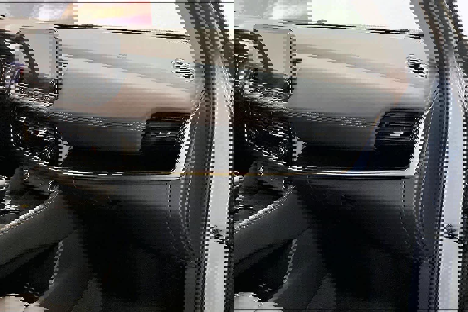 Used 2023 Nissan Rogue SL image 20