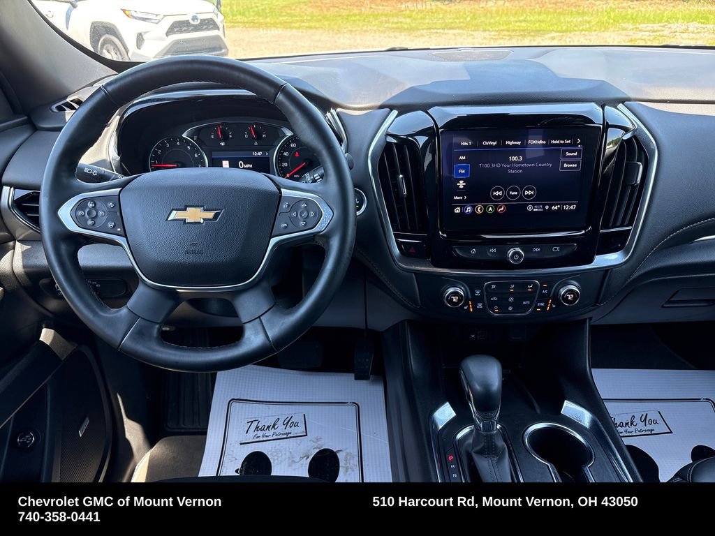Used 2023 Chevrolet Traverse LT w/ LT Premium Package AWD/4WD image 17