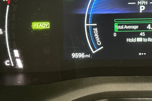 Certified 2025 Toyota Camry SE FWD image 29