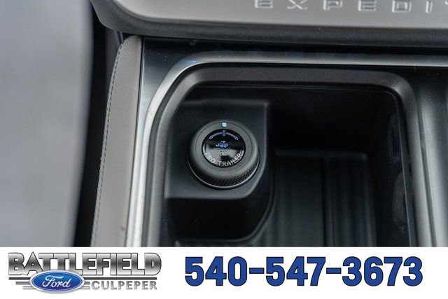 New 2026 Ford Expedition Active image 31