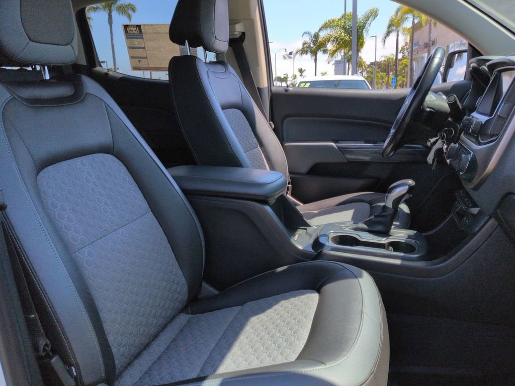 Used 2020 Chevrolet Colorado Z71 AWD/4WD image 29
