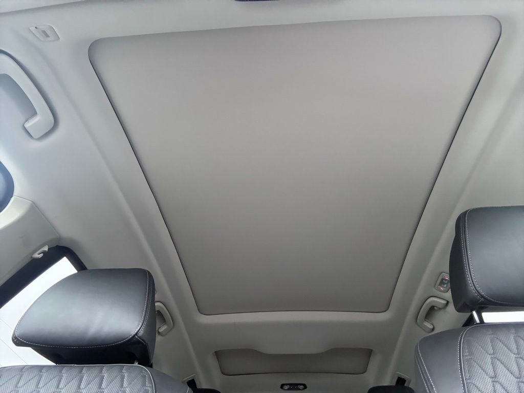 Used 2024 BMW X7 xDrive40i w/ Premium Package AWD/4WD image 54