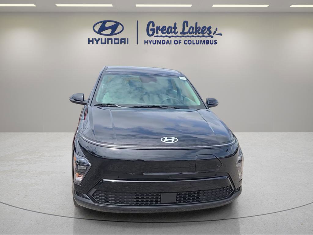 Certified 2024 Hyundai Kona SE FWD image 2