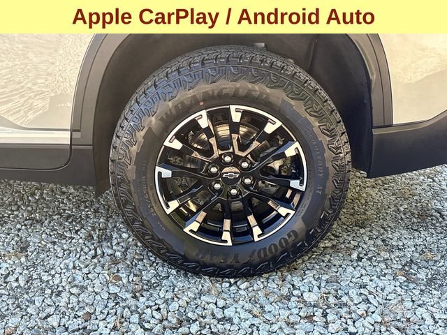 Used 2025 Chevrolet Traverse Z71 AWD/4WD image 9
