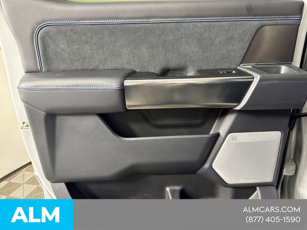 Used 2026 Ford F250 Platinum w/ Tremor Off-Road Package image 24