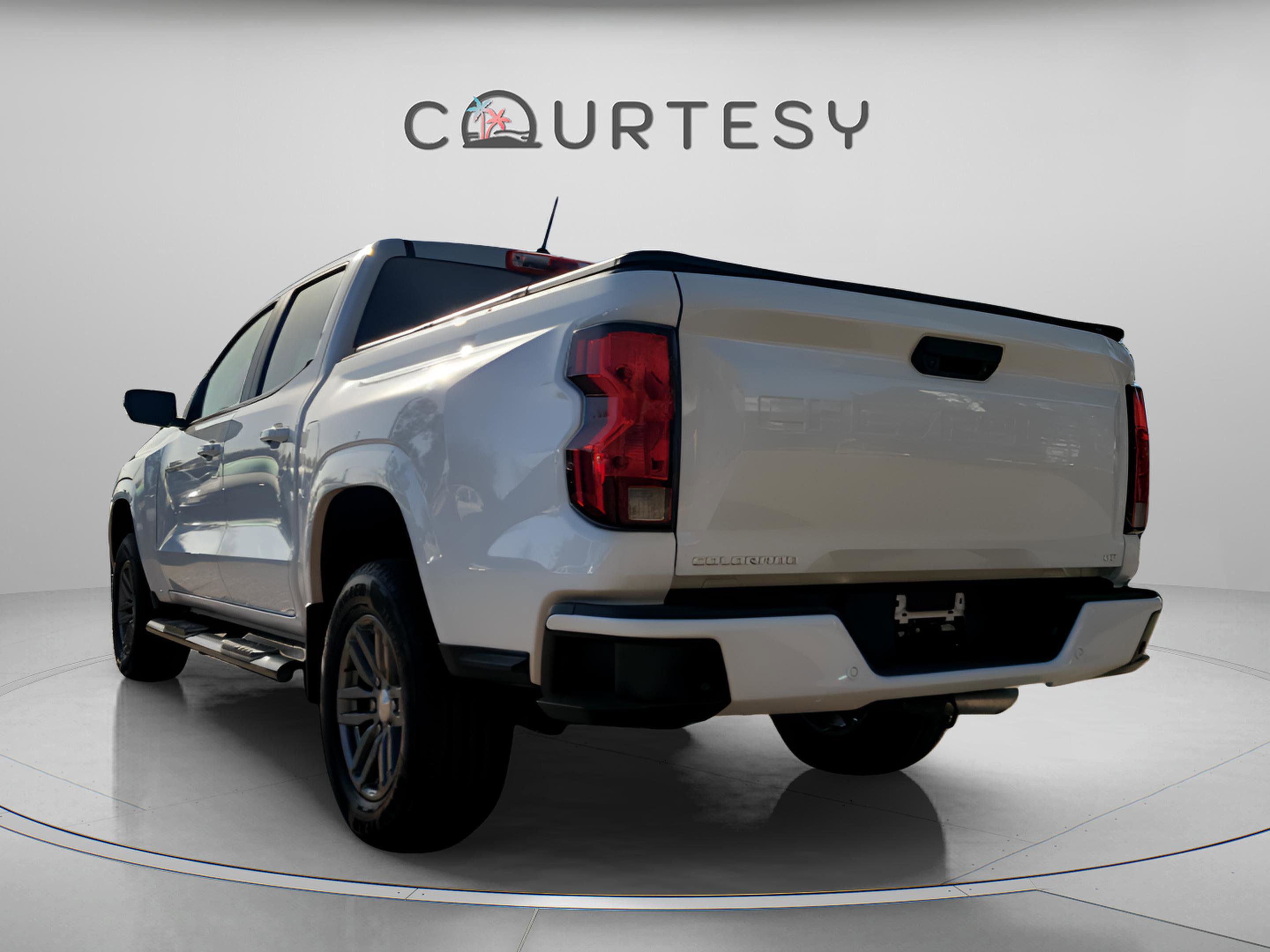 Used 2024 Chevrolet Colorado LT w/ LT Convenience Package video 2