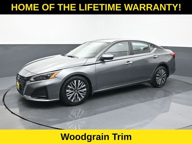 Used 2023 Nissan Altima 2.5 SV AWD/4WD image 10