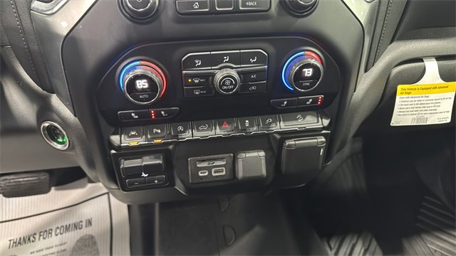 Used 2020 Chevrolet Silverado 1500 LTZ image 16