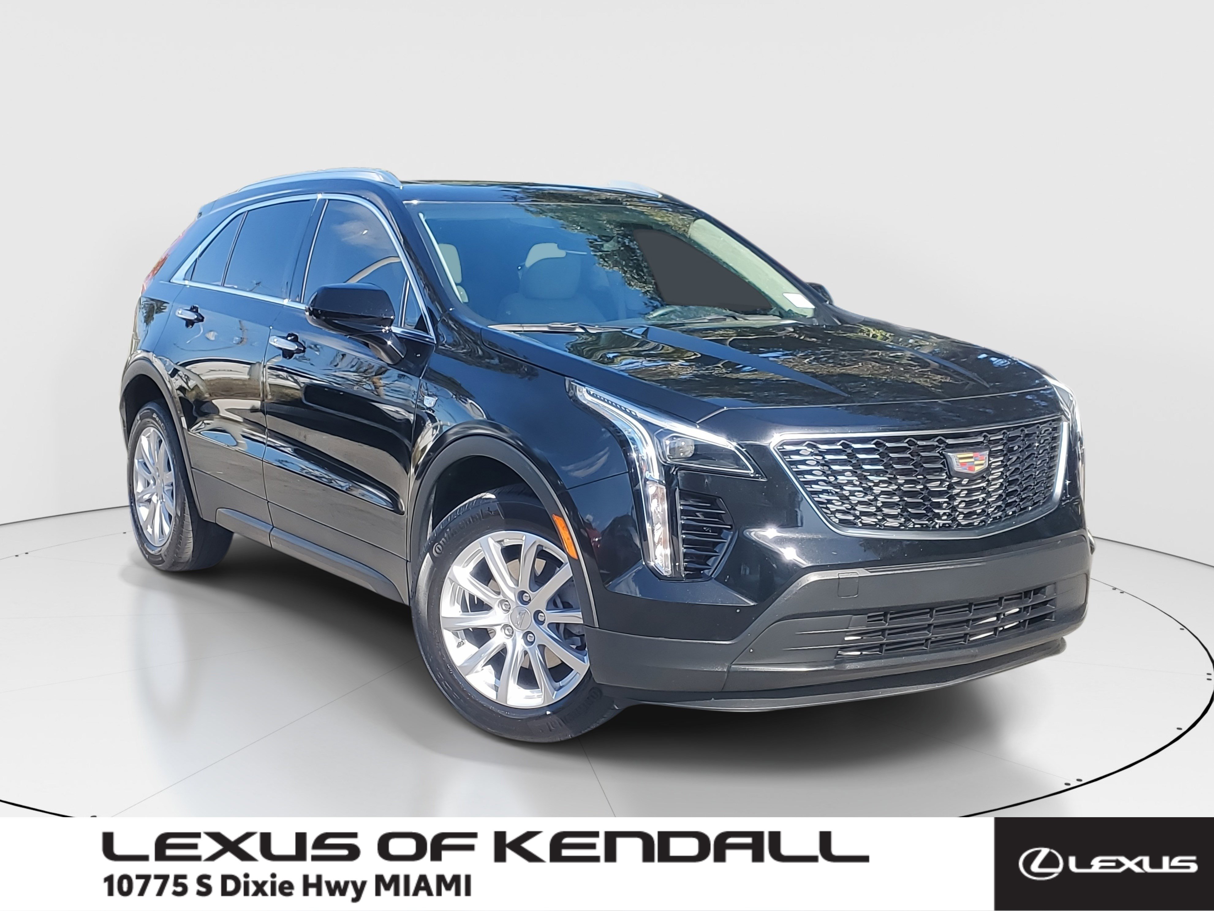 Used 2023 Cadillac XT4 Luxury w/ Cold Weather Package