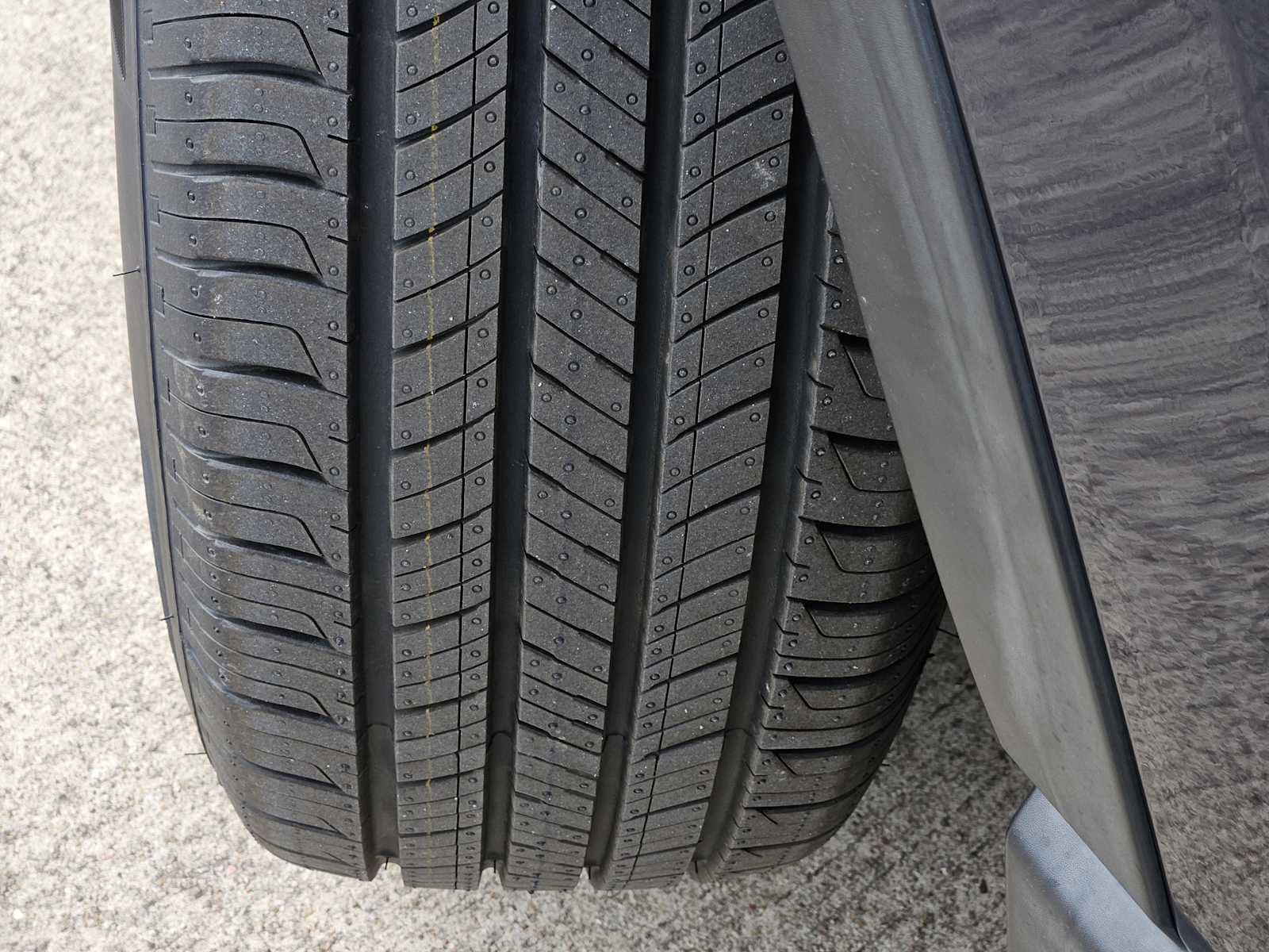 Used 2020 Honda CR-V LX image 10