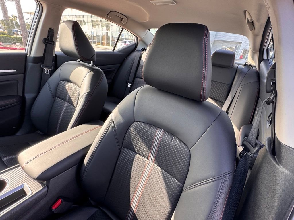 New 2026 Nissan Altima 2.5 SR FWD image 10