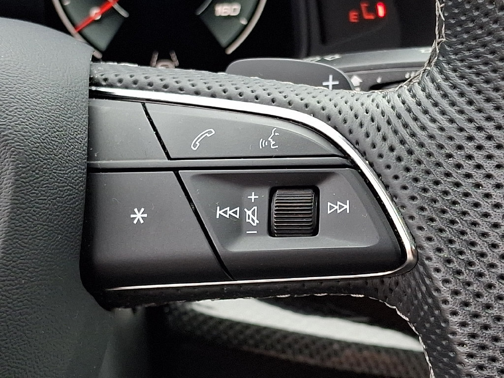 Certified 2023 Audi SQ8 Prestige AWD/4WD image 24
