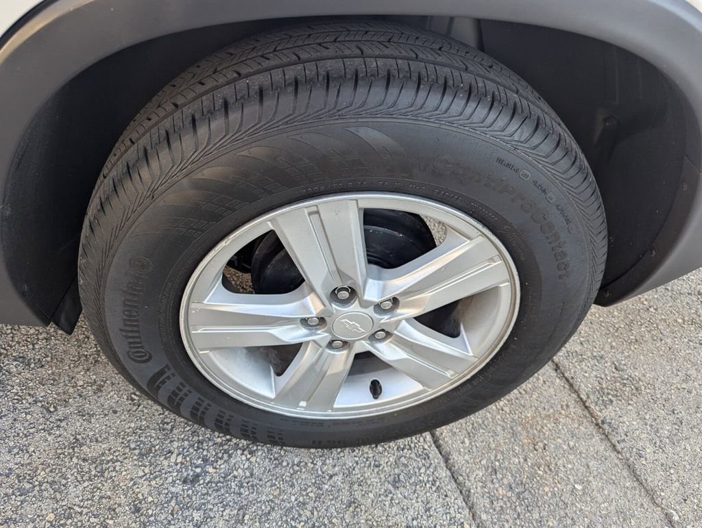 Used 2020 Chevrolet Trax LT FWD image 11