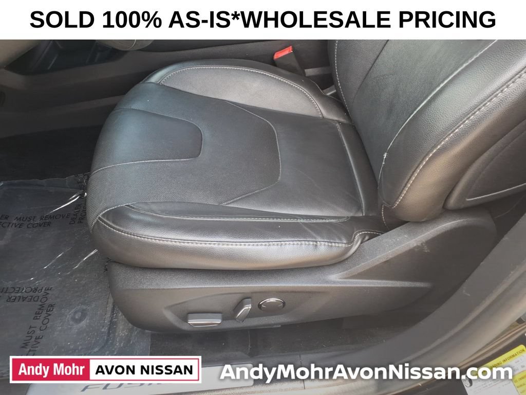Used 2016 Ford Fusion Titanium FWD image 17