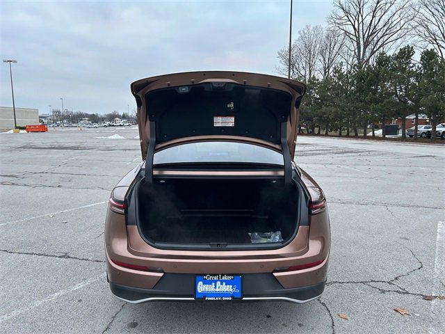 Used 2026 Toyota Crown Platinum image 16