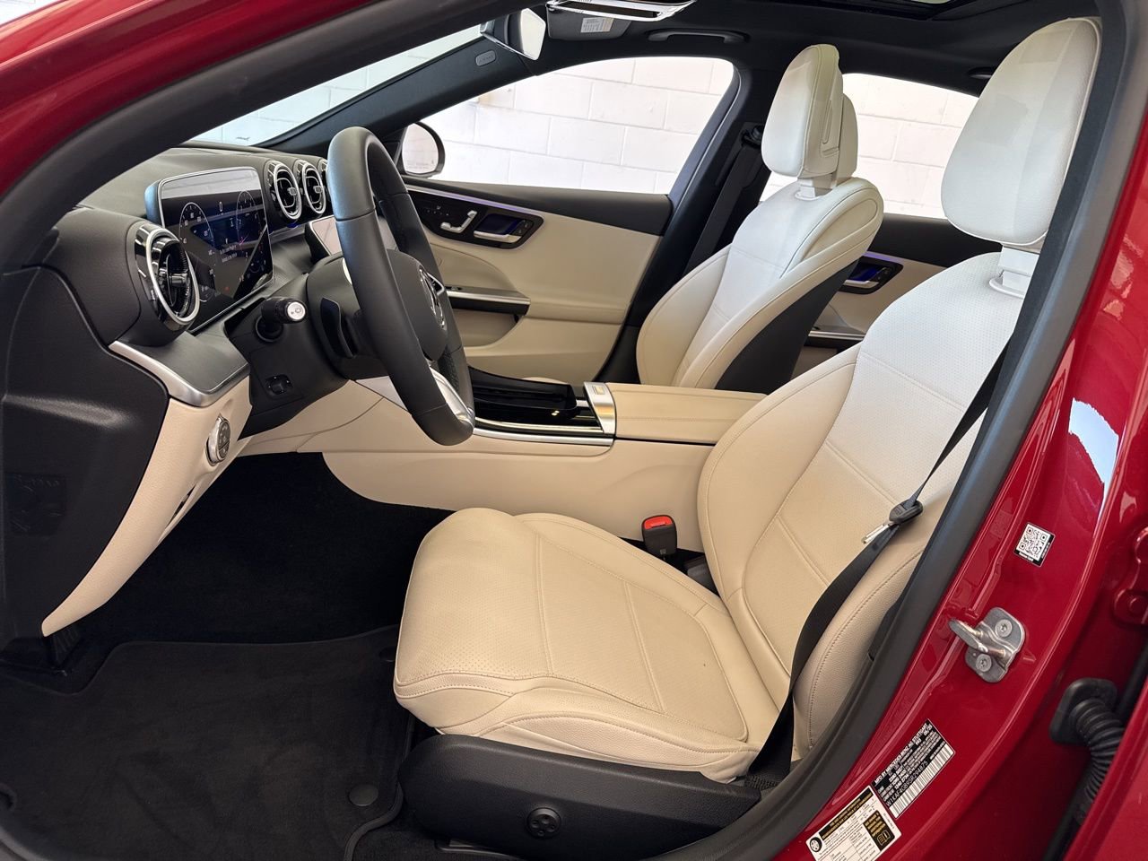 Used 2025 Mercedes-Benz C 300 Sedan image 14