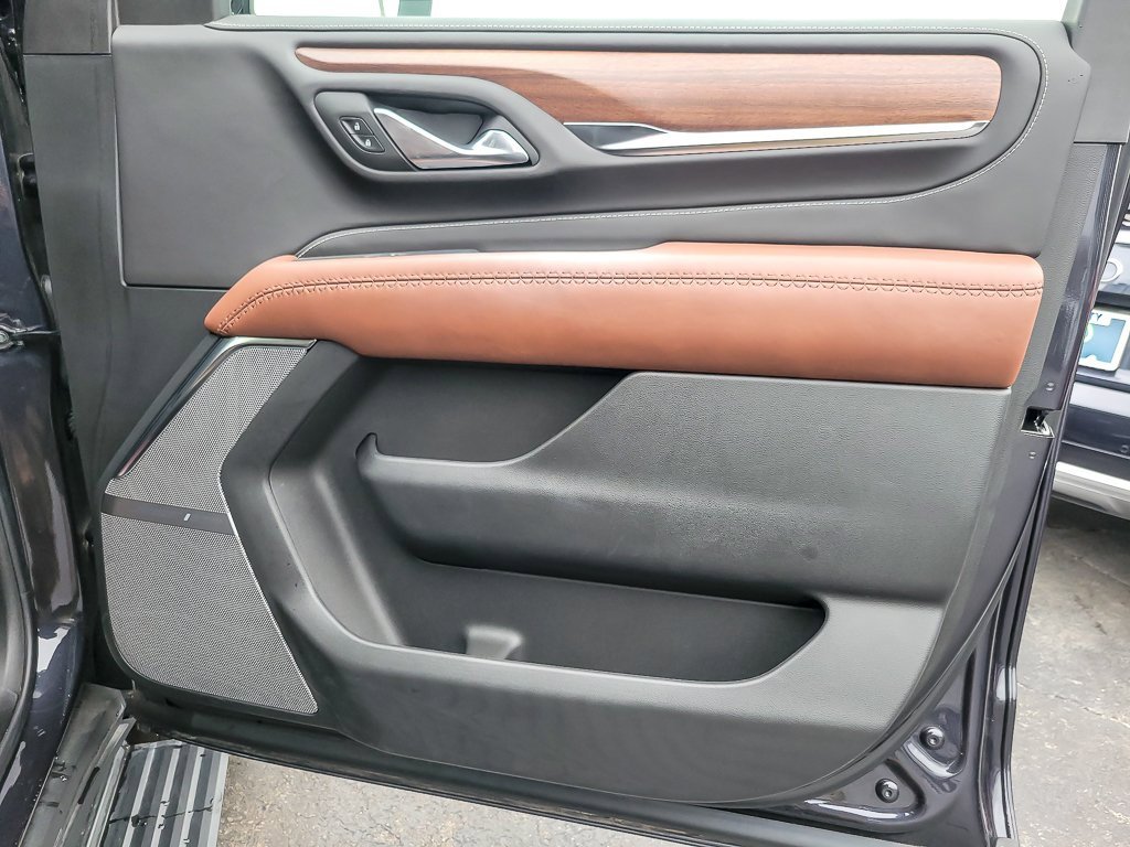 Certified 2024 GMC Yukon Denali Ultimate image 24