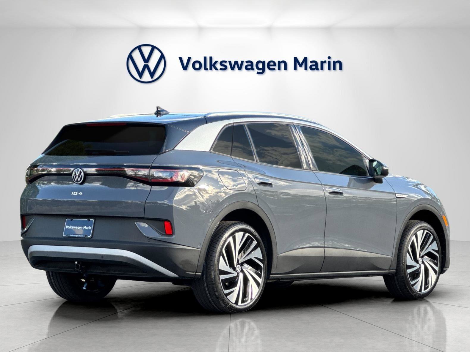 New 2026 Volkswagen ID.4 Pro S Plus AWD/4WD image 5
