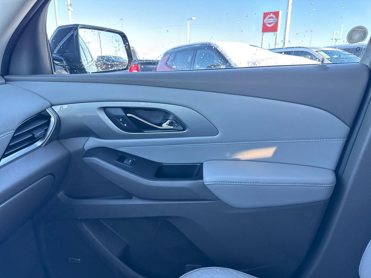 Used 2019 Chevrolet Traverse LT image 25