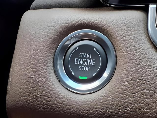 New 2026 GMC Canyon Denali w/ LPO, Denali Black Edition image 16