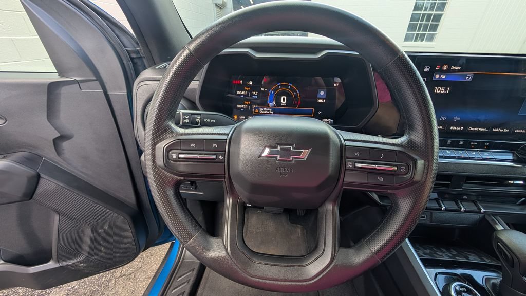 Used 2024 Chevrolet Colorado Trail Boss w/ LPO, Skid Plate Package AWD/4WD image 7