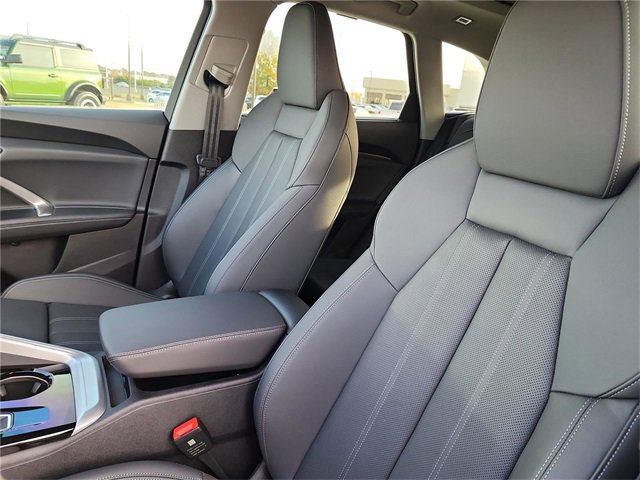 New 2025 Audi Q5 Premium Plus image 23