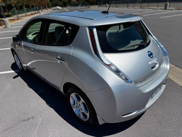 Used 2012 Nissan Leaf SL FWD image 22