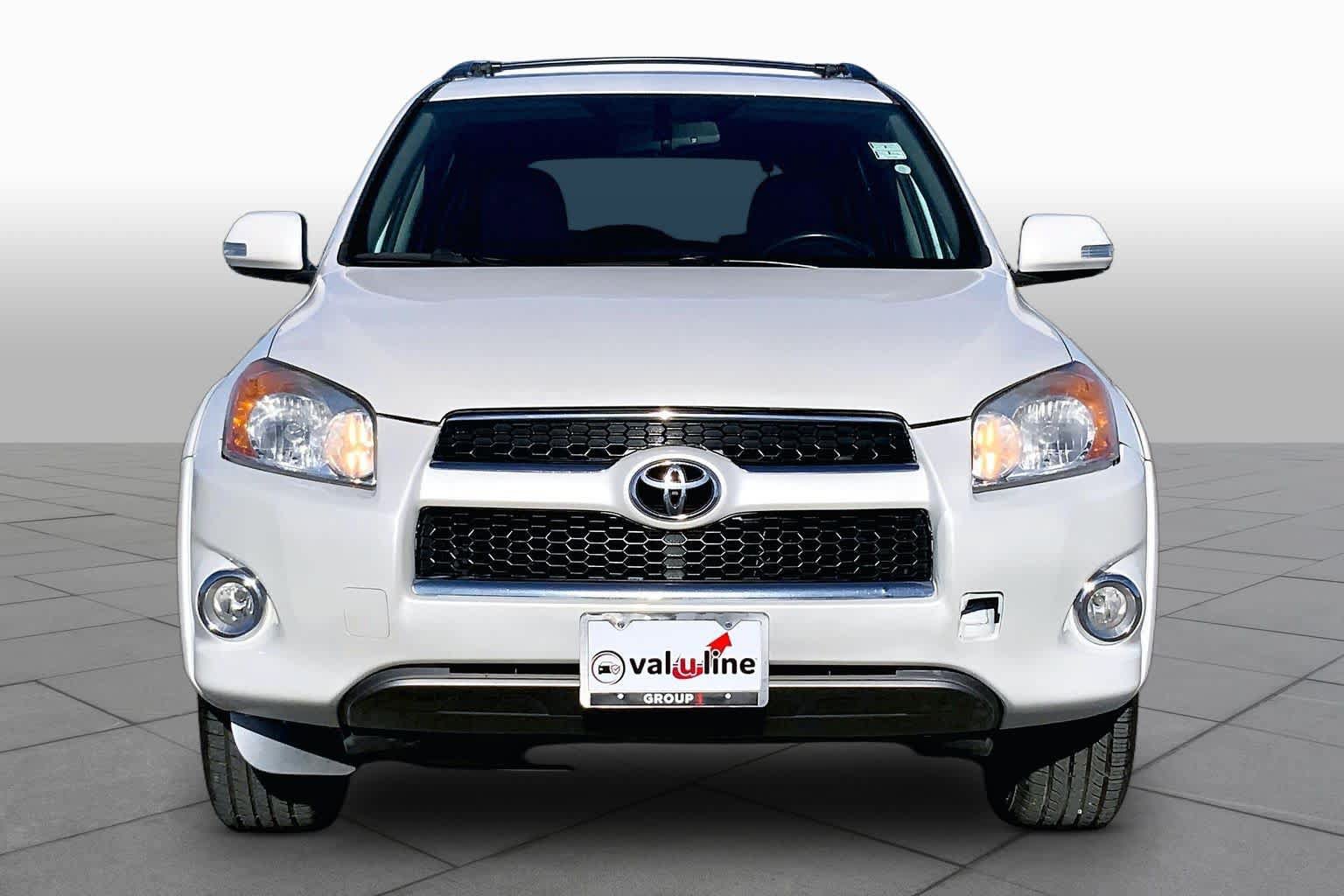 Used 2010 Toyota RAV4 Limited FWD image 3