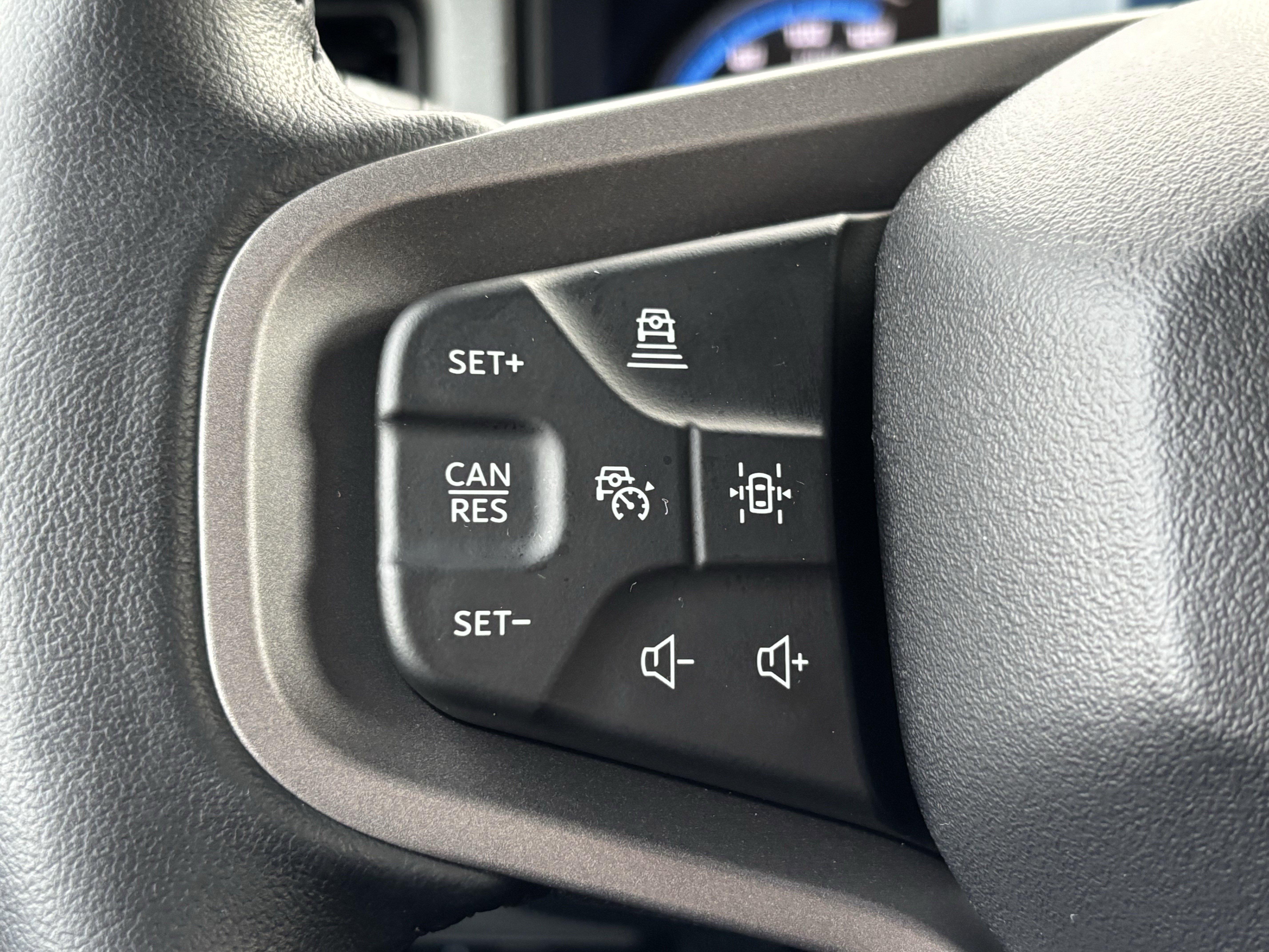 Used 2024 Ford Bronco Badlands image 19