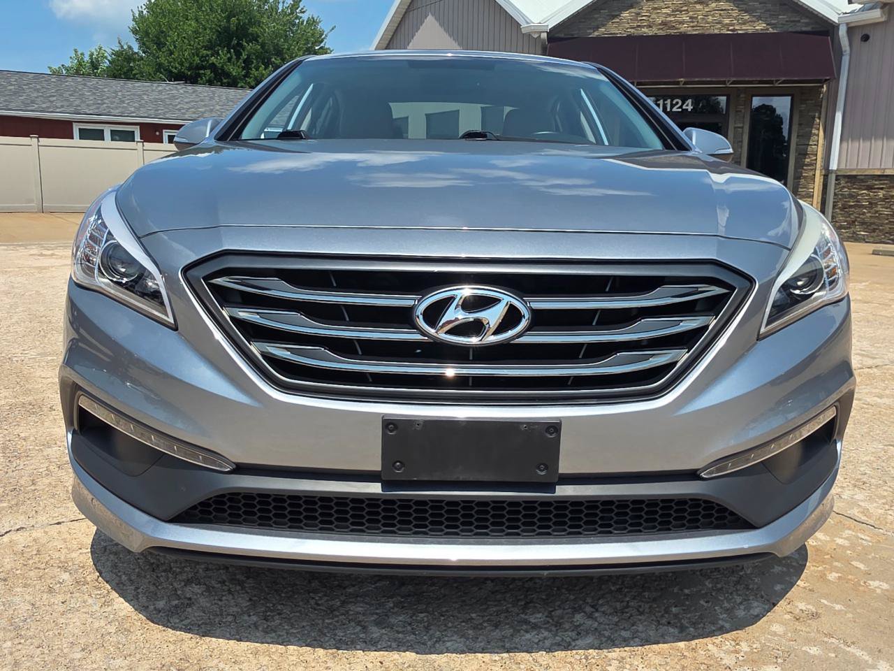 Used 2016 Hyundai Sonata Sport w/ Option Group 03 FWD image 27