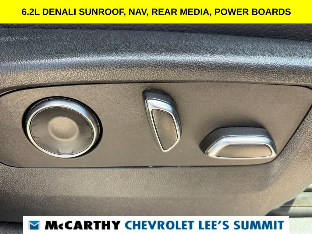 Used 2023 GMC Yukon XL Denali w/ Denali Reserve Package AWD/4WD image 32