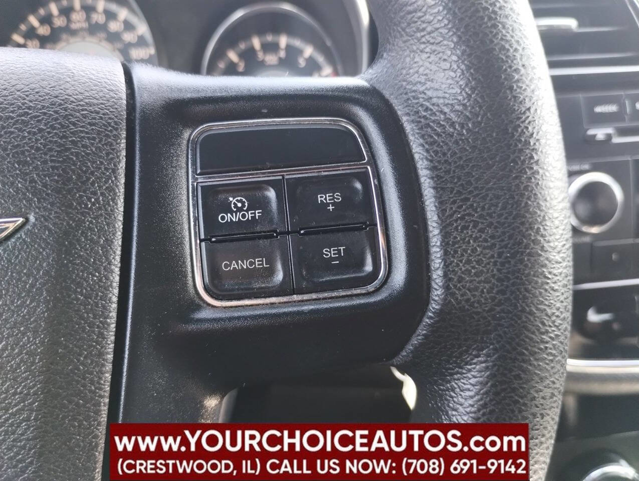 Used 2014 Chrysler 200 LX image 23