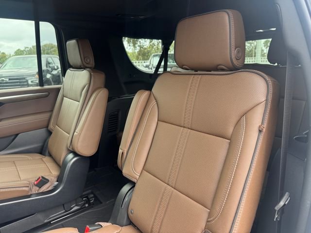 New 2026 Chevrolet Suburban High Country AWD/4WD image 26