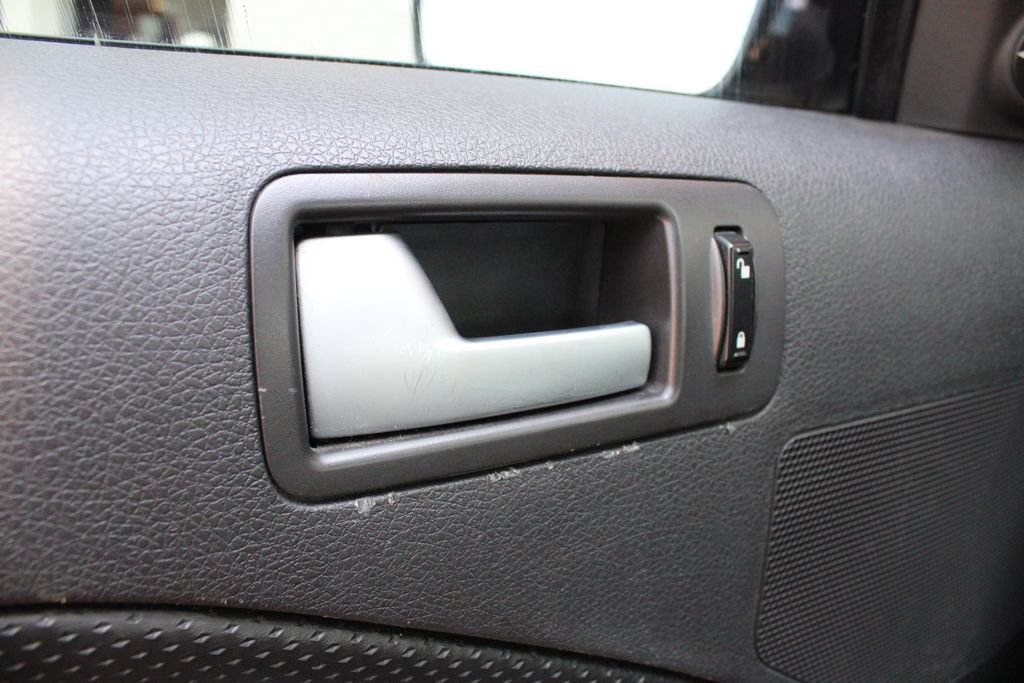 Used 2007 Ford Mustang GT RWD image 5