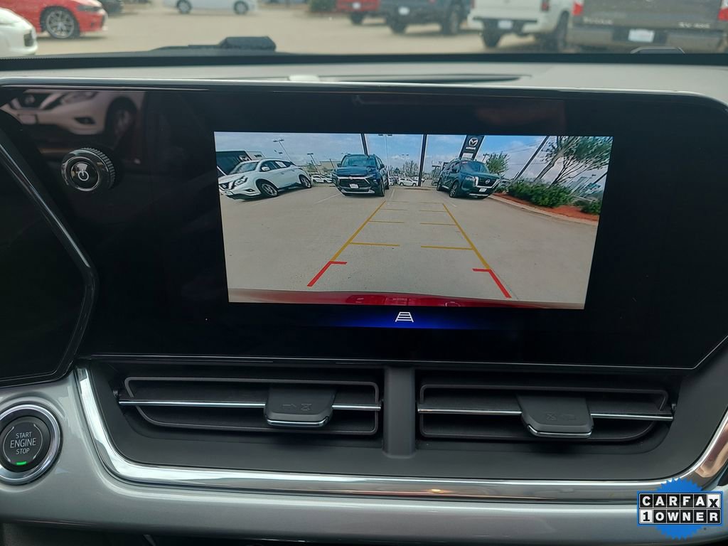 Used 2025 Chevrolet Trax LT w/ LT Convenience Package image 21