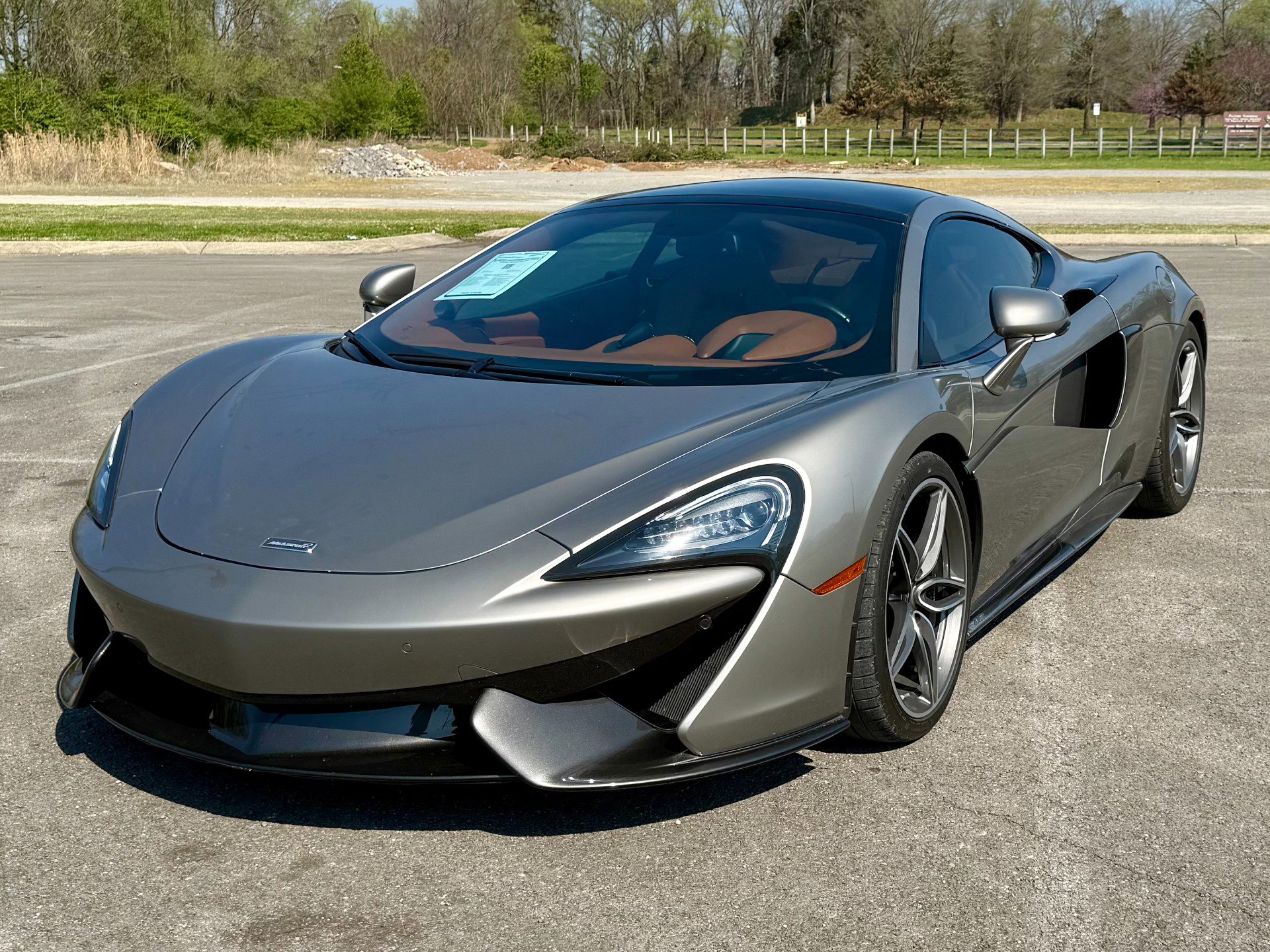 Used 2017 McLaren 570S image 16