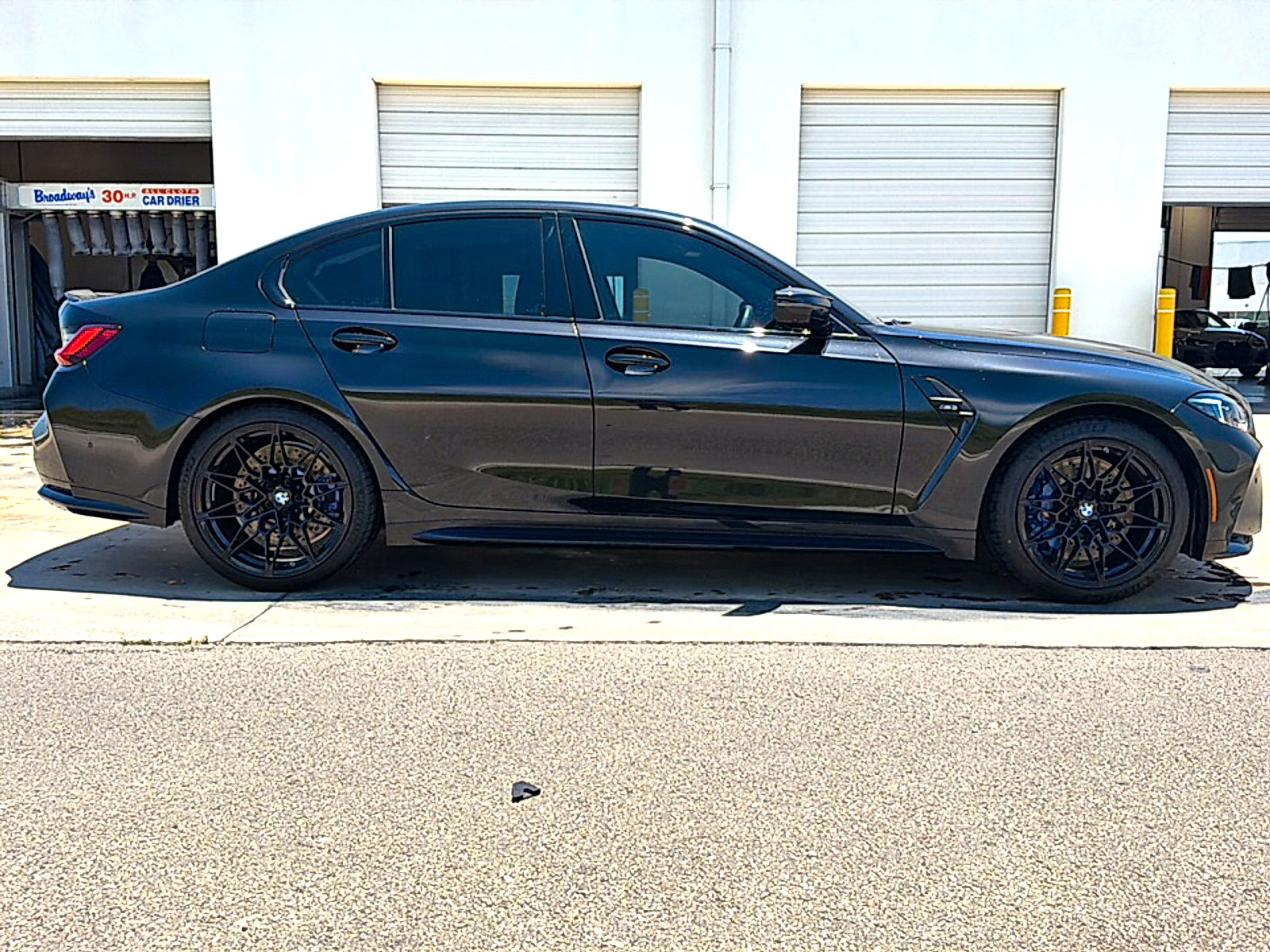 Used 2025 BMW M3 w/ Executive Package RWD image 5