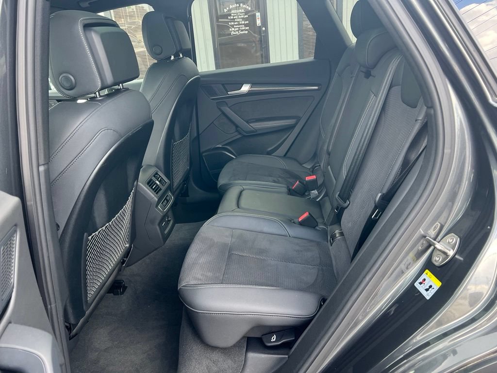 Used 2022 Audi SQ5 Premium Plus AWD/4WD image 16