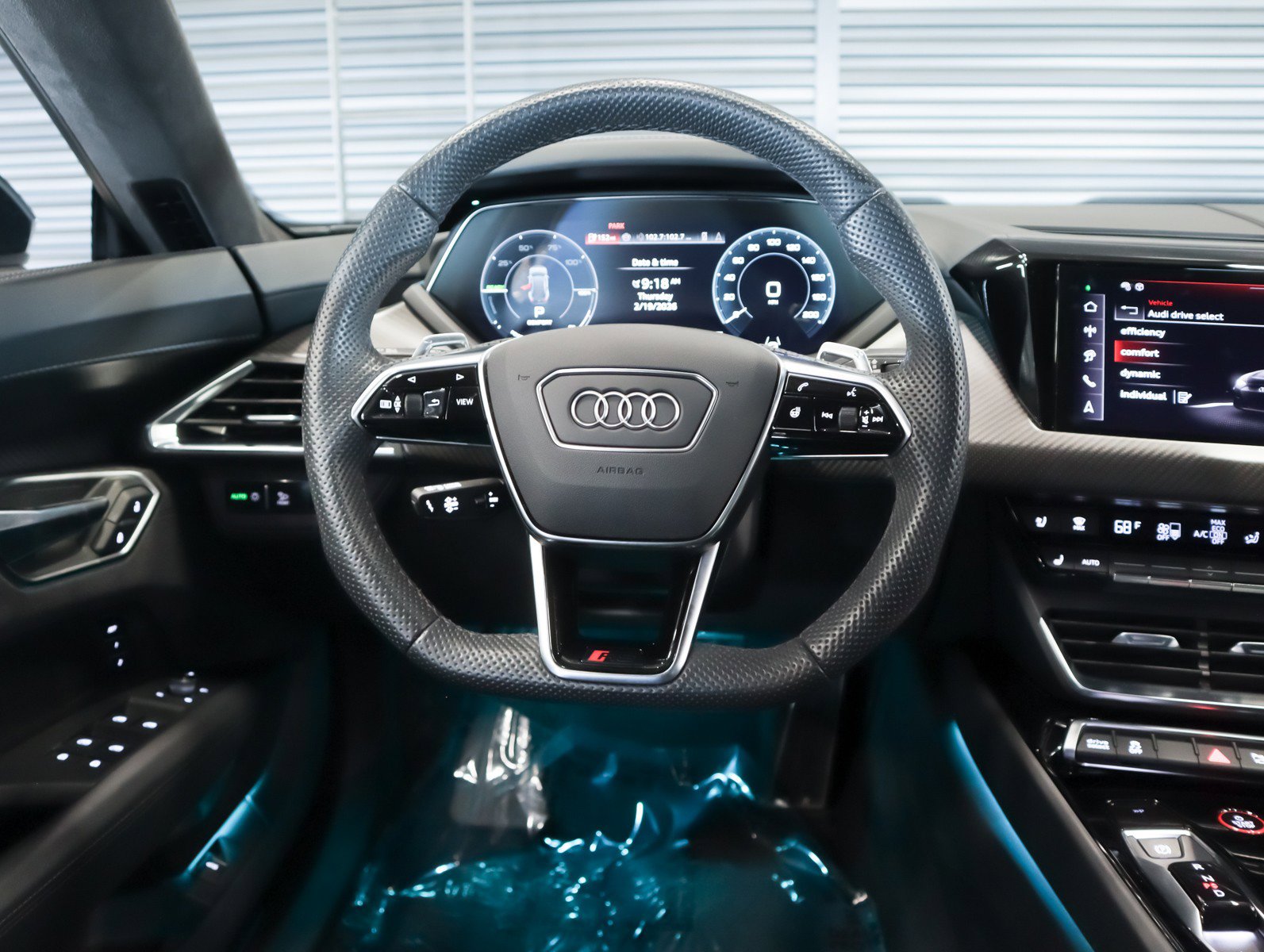 Used 2024 Audi RS e-tron GT w/ Carbon Performance Package image 17