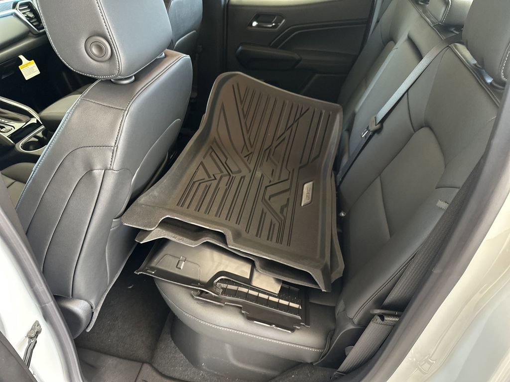 New 2026 GMC Canyon Elevation w/ Convenience Package image 28